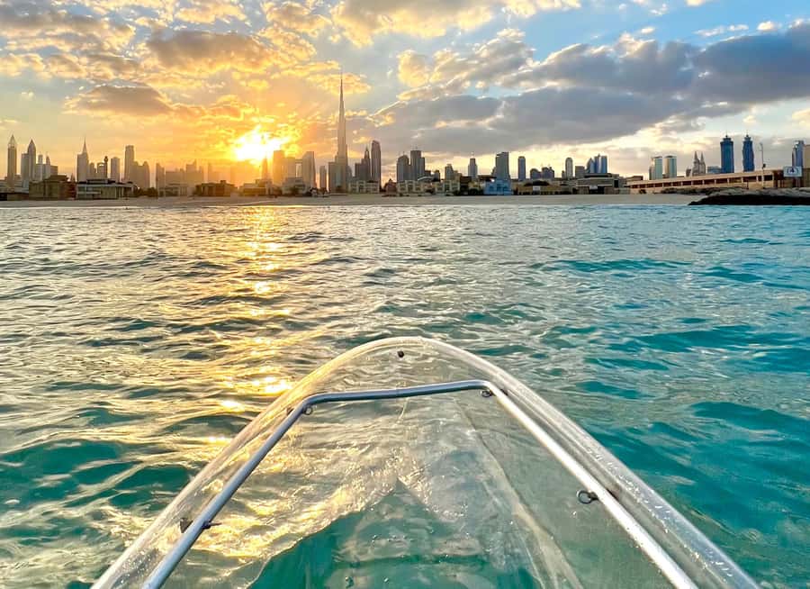 Dubai: Clear Kayaking Experience with Burj Khalifa View - A one-hour route beside Jumeirah Bay Island