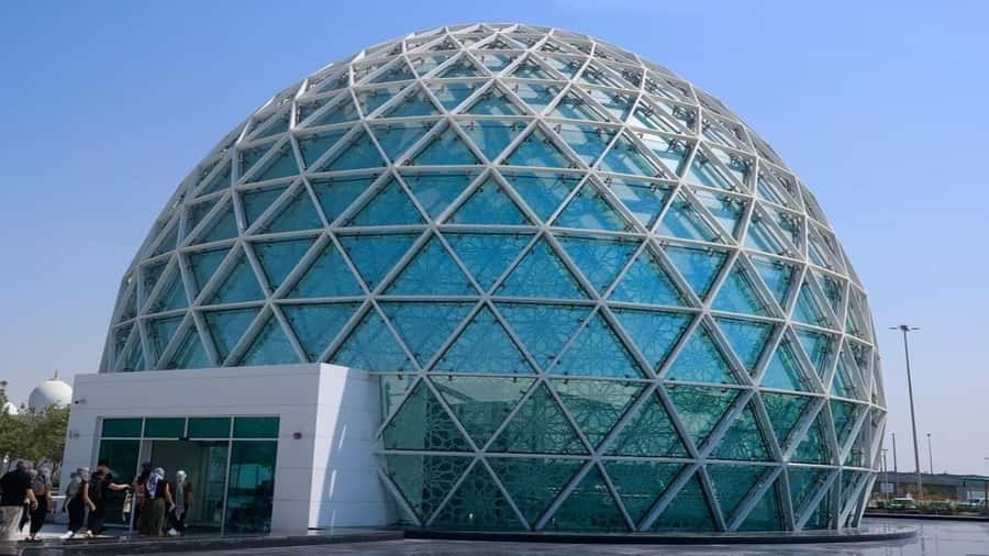 Dubai: Combo Abu Dhabi Grand Mosque tour & Dubai City tour - Palm Jumeirah and Dubai Marina in the afternoon