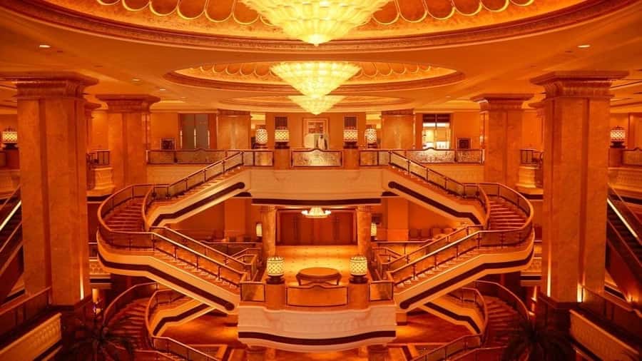 Dubai: Combo Abu Dhabi Grand Mosque tour & Dubai City tour - Guides who can shape the day
