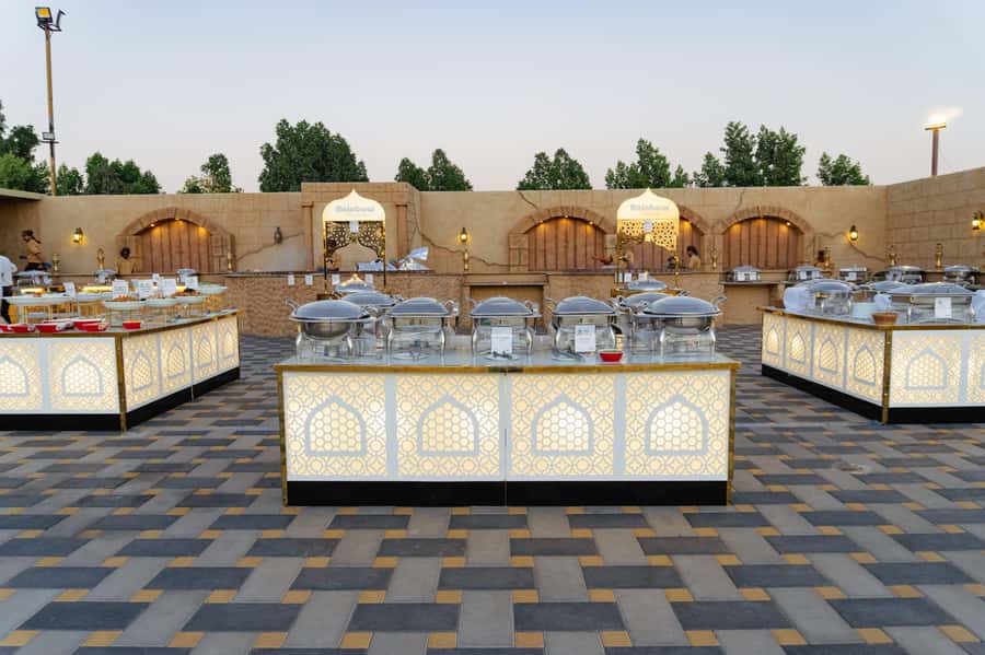 Dubai: Desert Safari or Hatta Tour with Kayaking - Desert camp dinner and evening entertainment