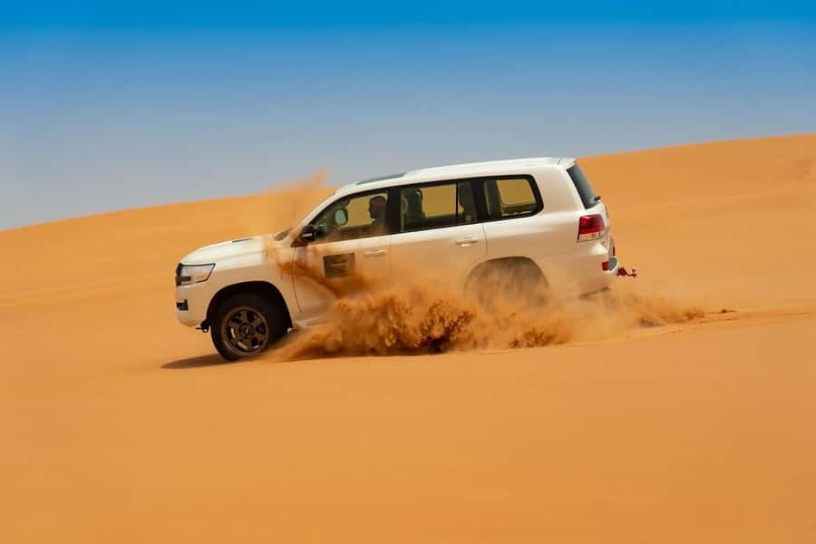Dubai: Desert Safari with BBQ Dinner - Key points to know before booking