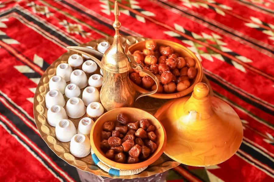 Dubai: Desert Safari with Camp, Dinner, & Optional Overnight - Should you book the Al Khayma overnight safari?