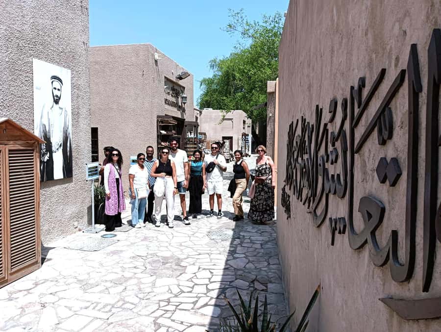 Dubai: Discover Dubai Old Town, Souks, Museum & Street Food - Al Fahidi Fort and the oldest neighborhoods