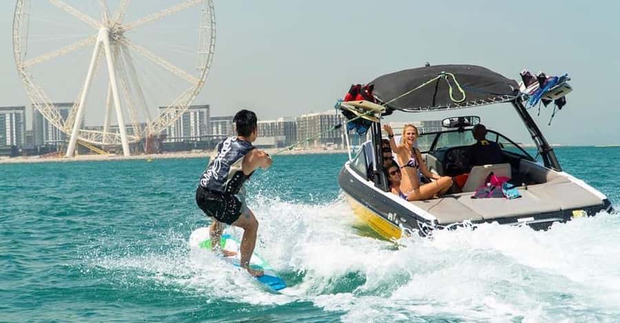 Dubai: Dubai Marina Wakesurfing or Wakeboarding Experience - Dubai Marina from the water