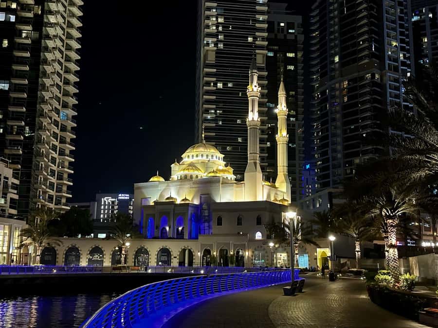 Dubai: E-Scooter Guided Tour of Marina, JBR & Bluewaters - Key Points
