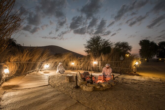 Dubai Evening Heritage Safari by Vintage G Class Al Marmoom Oasis - Sunset, falcon photos, and traditional dress