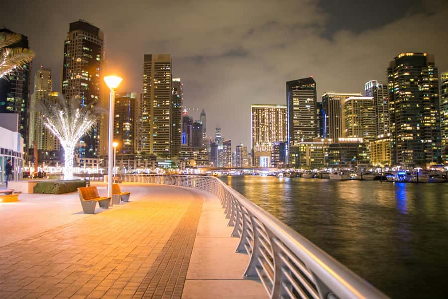 Dubai: Evening Tour and Burj Khalifa Entrance Ticket - The Dubai Fountain before the tower