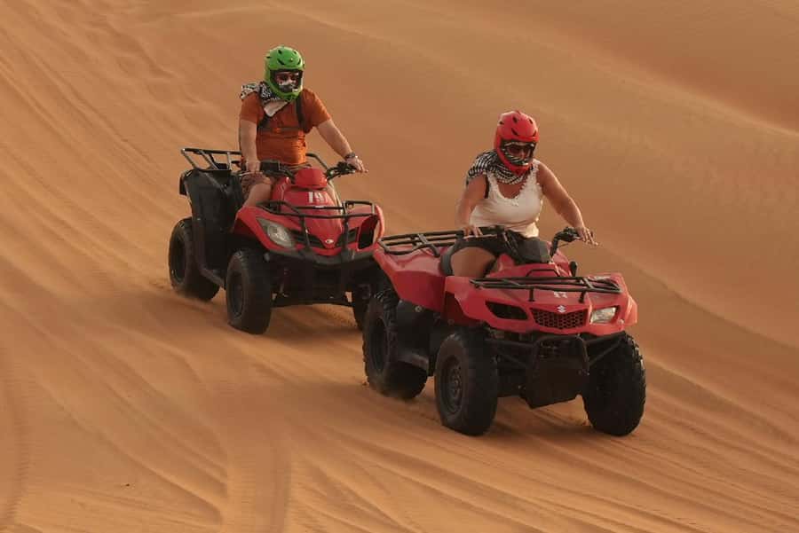 Dubai: Experience 60 Minutes Quad bike & BBQ Dinner - From Dubai streets to open desert