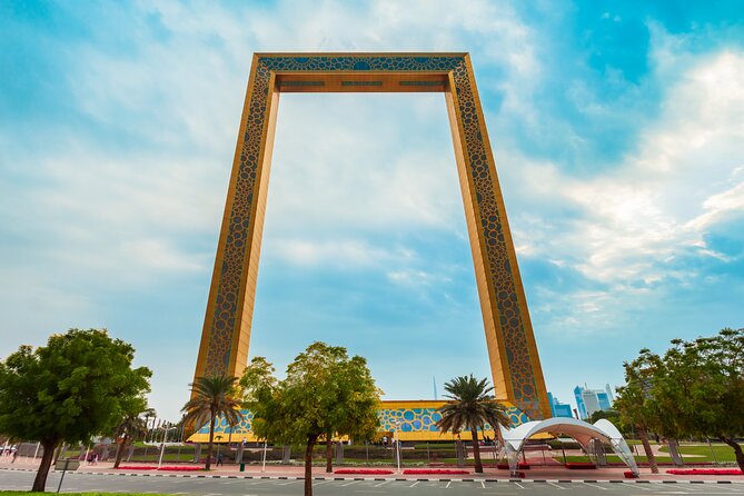 Dubai: Frame Tickets, Creek, Souks & Blue Mosque Guided Tour - Dubai Creek and the abra crossing