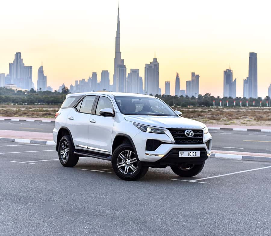 Dubai: Full-Day Private Car and Driver Hire - Who should book this Dubai car hire?