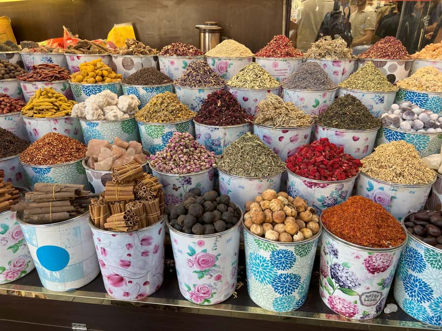 Dubai: Full Day Private Tour & Optional Burj Khalifa Tickets - Gold Souk and Spice Souk
