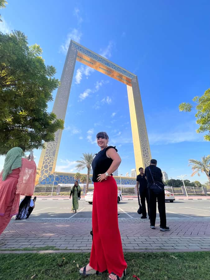 Dubai: Future Museum, Burj Al Arab, and Dubai Frame Tour - Burj Al Arab: a quick photo stop with a practical catch