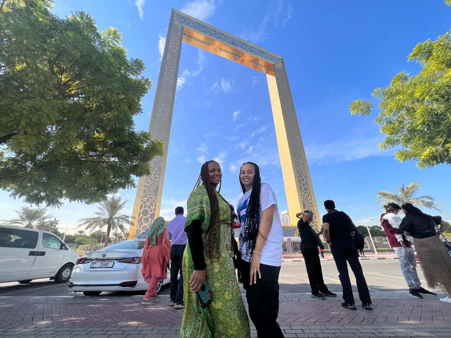 Dubai: Future Museum, Burj Al Arab, and Dubai Frame Tour - Museum of the Future: an exterior photo stop, not a museum visit