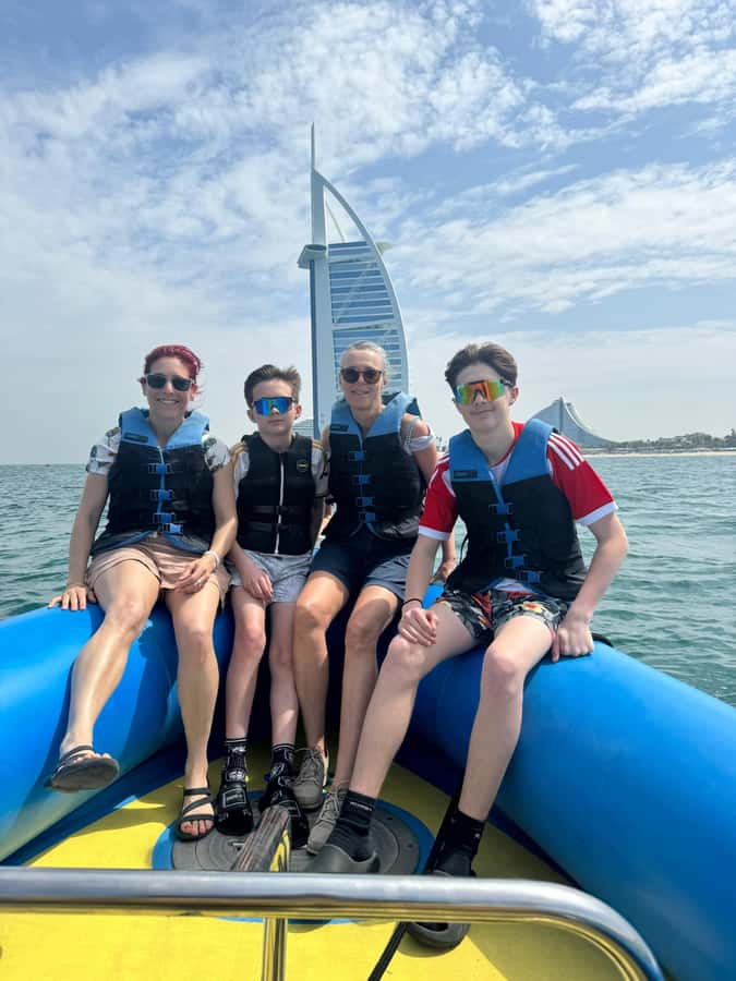 Dubai: Guided Speedboat Tour with City Sights & Ice Cream. - Starting at Fishing Harbor Marina