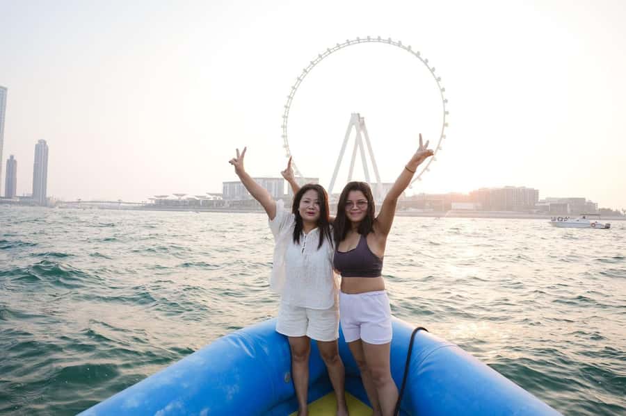 Dubai: Guided Speedboat Tour with City Sights & Ice Cream. - Guides, Languages, and the Feel of the Ride