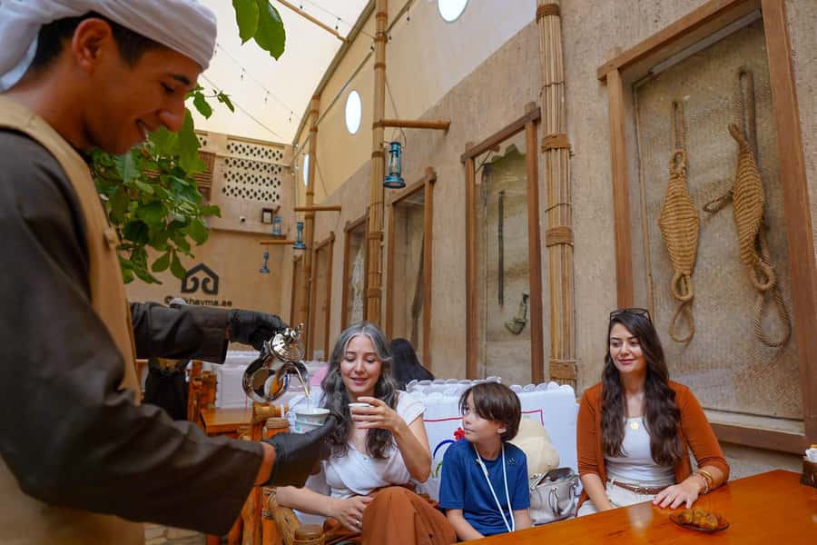 Dubai: Half-Day City Tour with Blue Mosque, Creek, and Souks - A smart way to meet Dubai in five hours