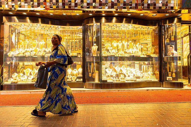 Dubai Half-Day City Tour with Visit to Dubai Gold Souk - Palm Jumeirah and Sheikh Zayed Road from your seat
