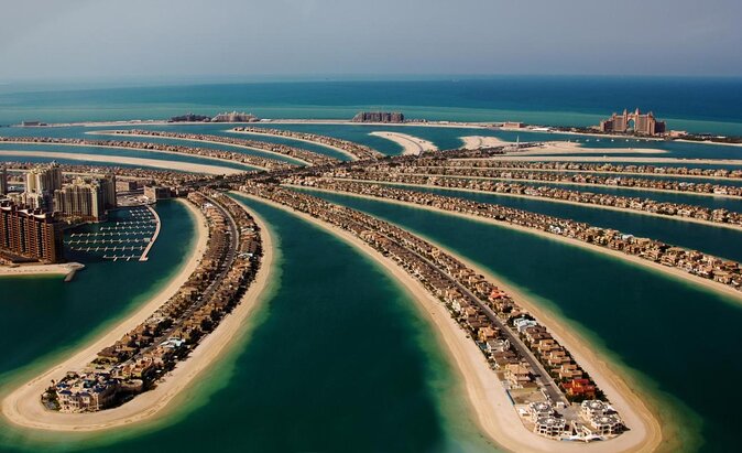 Dubai Harbour Super Yacht Experience with gourmet & Drinks - Key points before you book