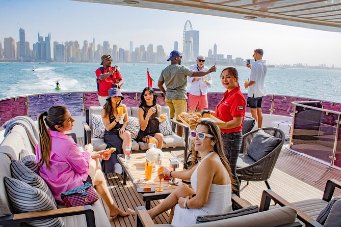 Dubai Harbour Super Yacht Experience with gourmet & Drinks - A super yacht with a party-cruise personality