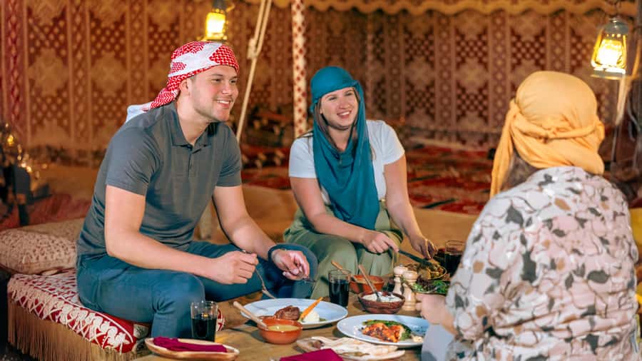 Dubai: Heritage Desert Safari wtih Overnight and Breakfast - Dinner inside a royal desert retreat