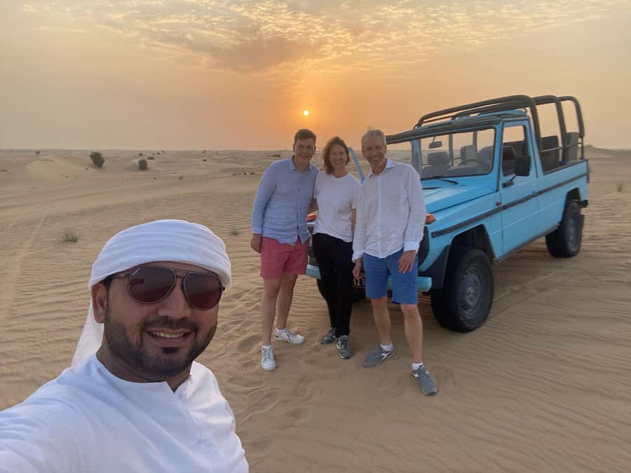 Dubai: Heritage Safari, Camel Ride & Al Marmoom Oasis Dinner - How the guiding shapes the experience