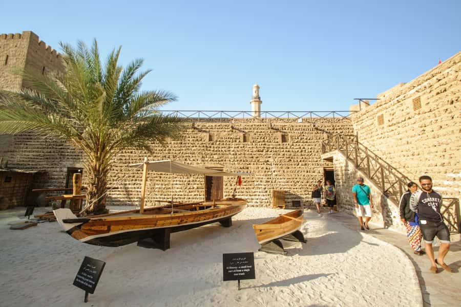 Dubai: Historic City Highlights Day Trip - Spice Souk scents and Gold Souk shopping
