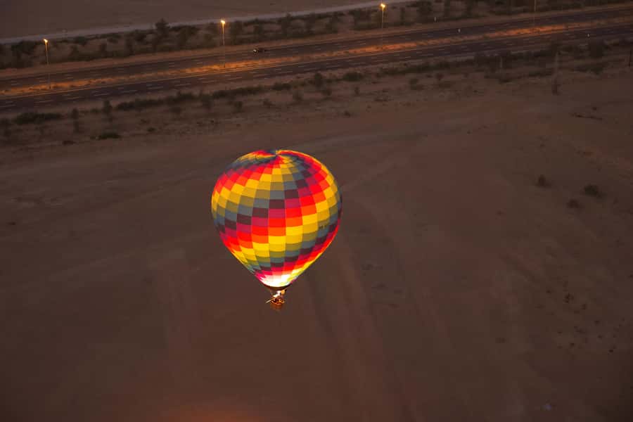 Dubai: Hot Air Balloon Ride & Falcon Show Over the Desert - Who will enjoy this flight most