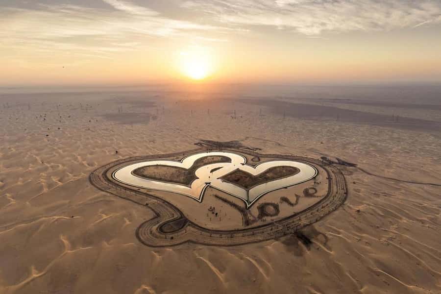Dubai: Hot Air Balloon with Camel, ATV, & Horse Ride Options - Watching the balloon take shape