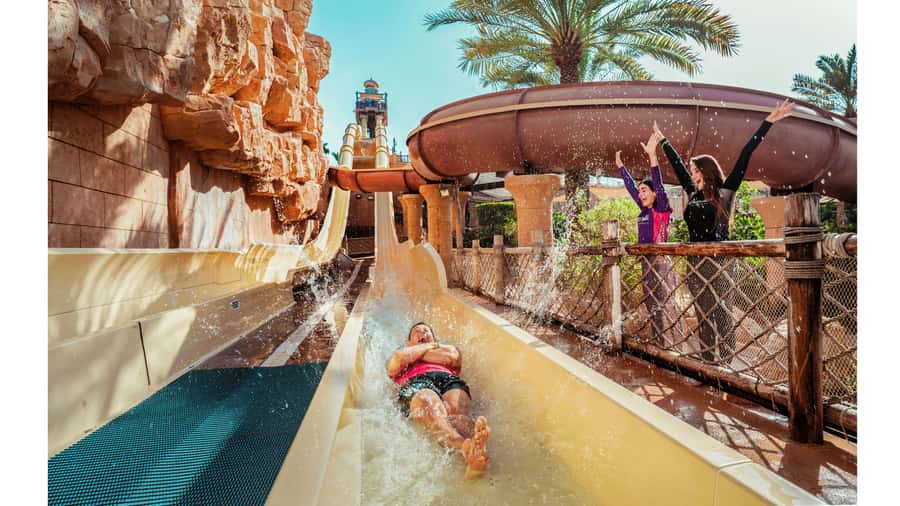 Dubai: iVenture Card Dubai Flexi Attractions Pass - Using the Smartvisit app without wasting a day