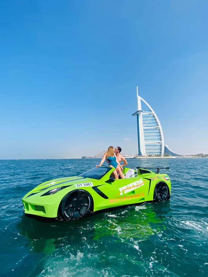 Dubai: Jet Car to Burj Al Arab with Breakfast and Soft drink - Picking 20, 30, or 60 minutes