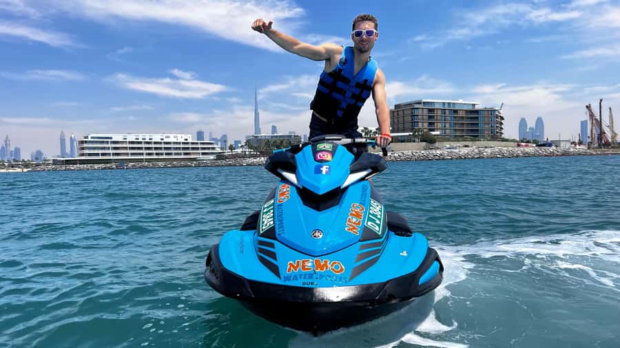 Dubai Jet Ski: Burj Khalifa, Burj Al Arab, Pics & Ice Cream! - From a calm marina start to open-water speed