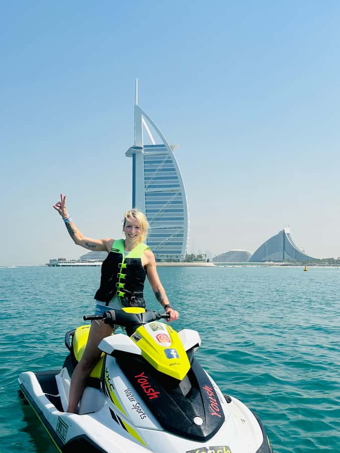 Dubai: Jet ski & Flyboard in Dubai Free Ice Cream - Why this Dubai water-sports combo works