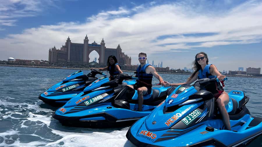 Dubai: Jet Ski to Atlantis with Videos, Photos and Ice Cream - The five-minute safety briefing