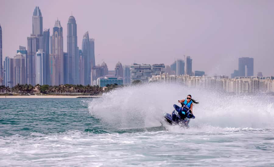 Dubai: Jetski Ride up to 2 People with Photos & Refreshments - The Burj Khalifa photo stop