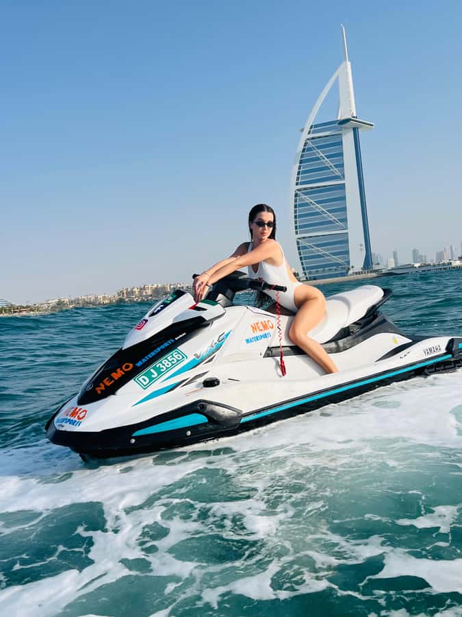 Dubai: Jetski to Burj Arab-Atlantis w Pic, Video & Icecream - Is the $33 price good value?