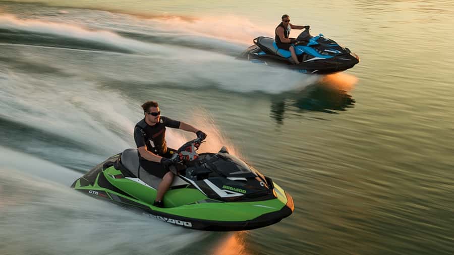 Dubai: Jumeirah Beach Jet Ski Rental for up to 2 People - Starting at JBR, opposite Starbucks