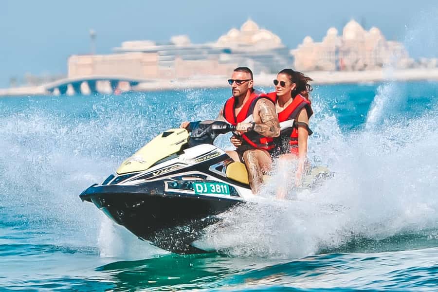 Dubai: Jumeirah Beach Jet Ski Rental for up to 2 People - The briefing before you touch the throttle