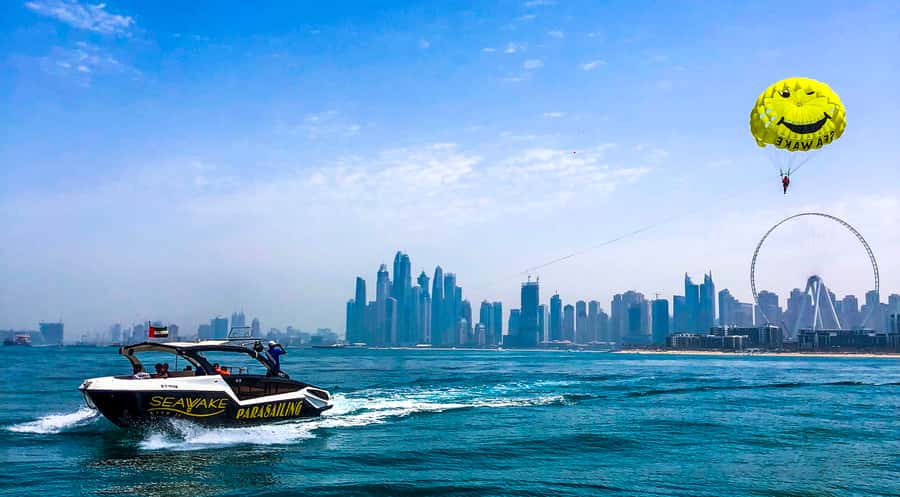Dubai Jumeirah Parasailing adventure with breathtaking views - Key points at a glance