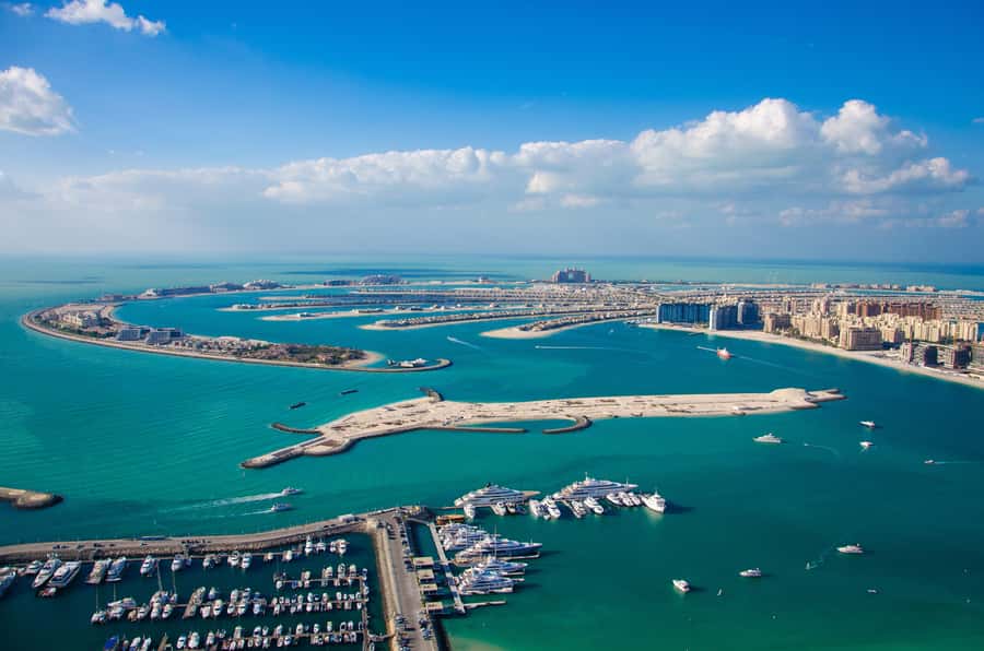 Dubai Jumeirah Parasailing adventure with breathtaking views - The safety briefing and harness setup