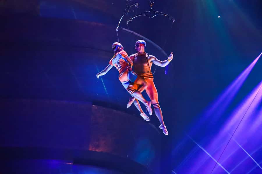 Dubai: La Perle by Dragone Show Tickets - Technology, sound, and the changing set