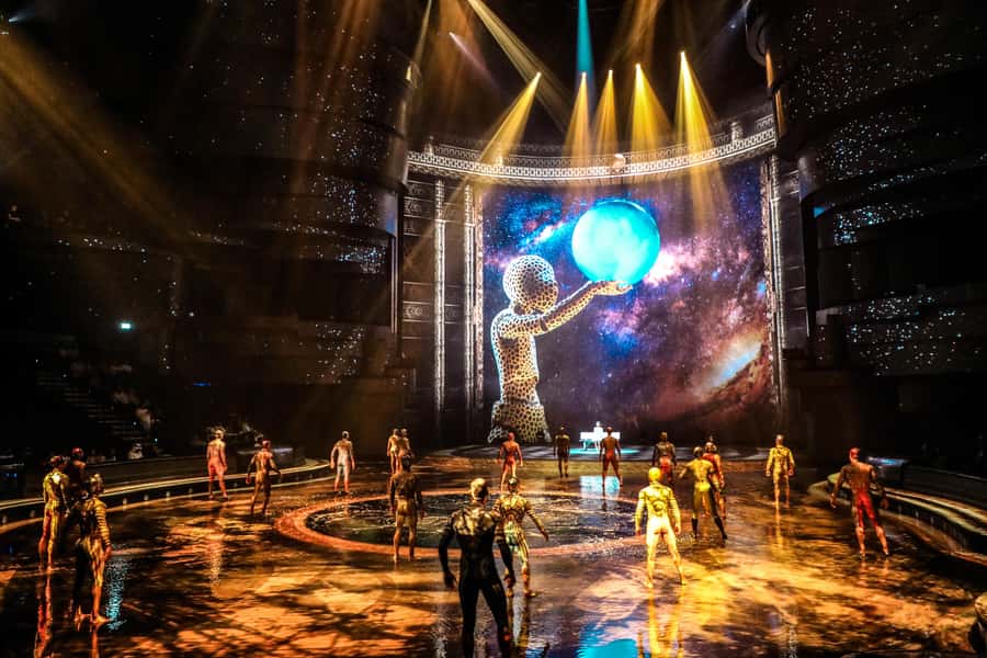 Dubai: La Perle by Dragone Show Tickets - How it compares with major touring shows