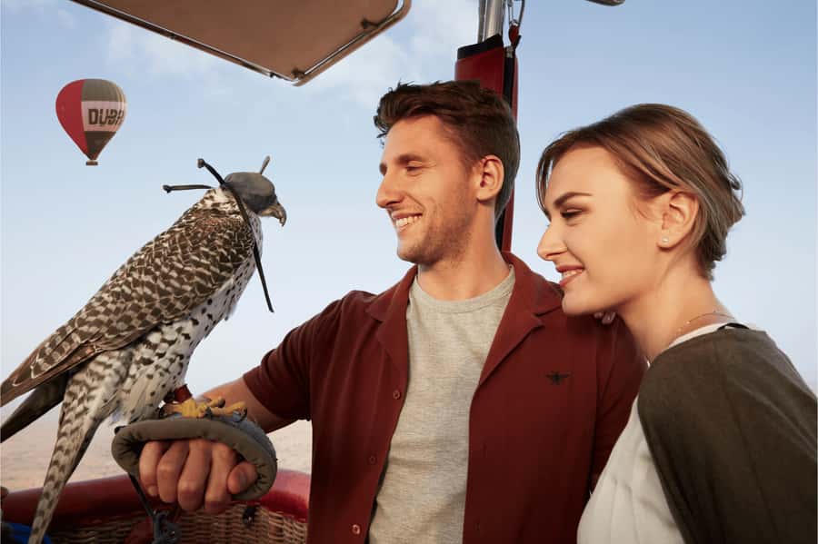 Dubai: Luxury Balloon Flight with Michelin-Curated Breakfast - Falconry that connects the flight to Emirati culture