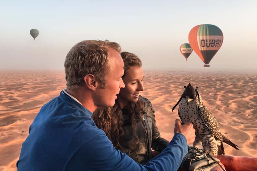 Dubai: Luxury Balloon Flight with Michelin-Curated Breakfast - Entering the conservation reserve before sunrise