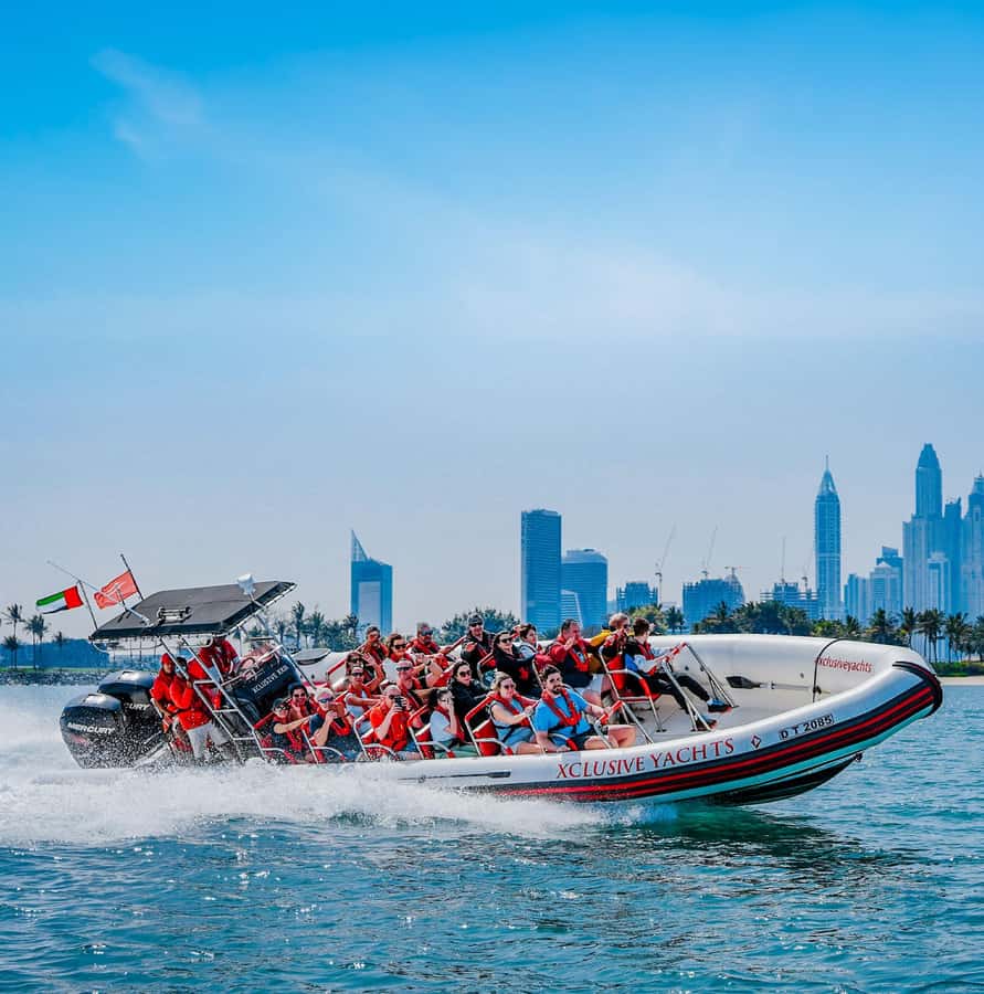 Dubai: Marina, Atlantis, Palm & Burj Al Arab Speedboat Tour - Why this boat ride works so well in Dubai