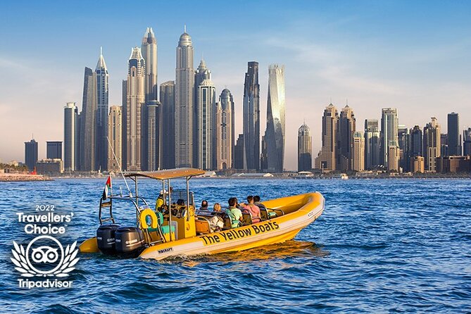 Dubai Marina Guided Sightseeing High-Speed Boat Tour - Speed, commentary, and the role of the guide