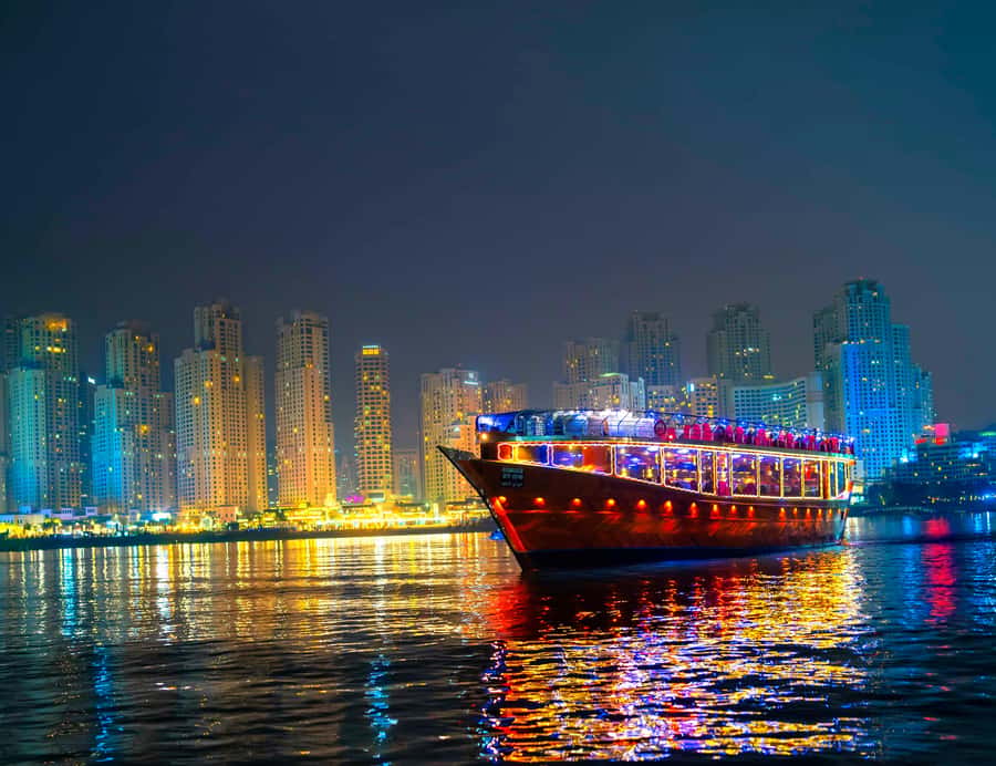 Dubai: Marina Luxury Dhow Dinner Cruise - Key points to know before booking