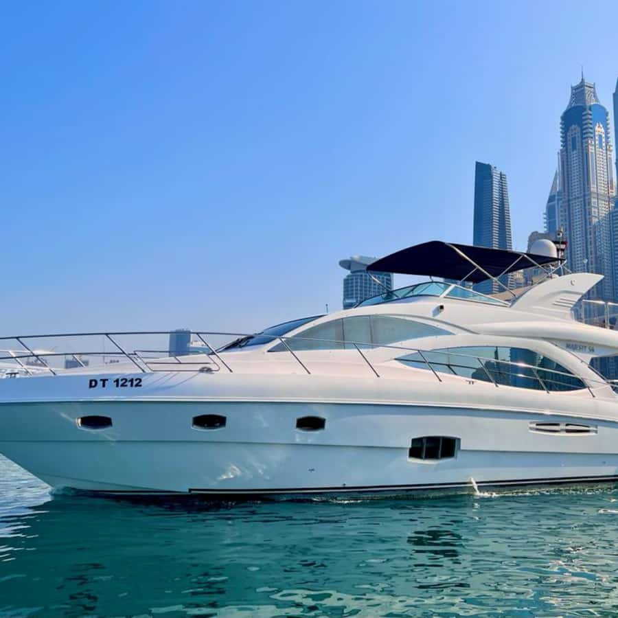 Dubai: Marina Sightseeing on Yacht with Breakfast - The final view of Burj Al Arab