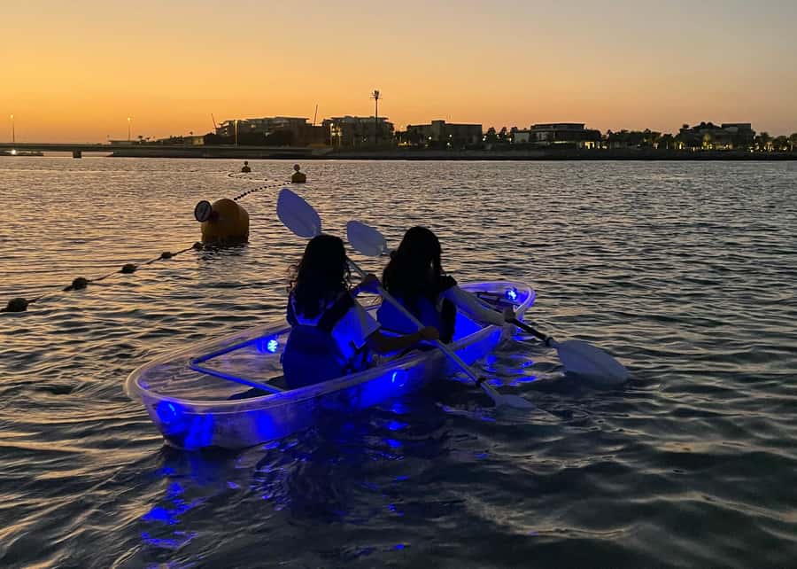 Dubai: Night Kayaking Tour - The Briefing and Getting Onto the Water
