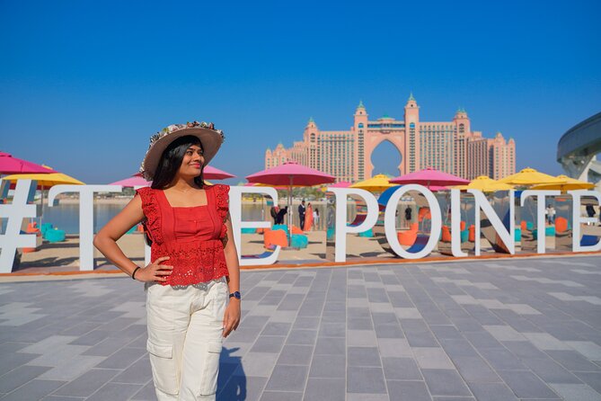 Dubai Old and Modern City Tour with Blue Mosque Visit - Crossing Dubai Creek by abra