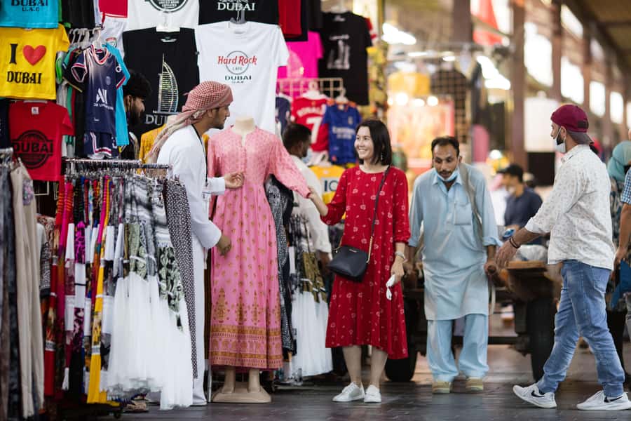 Dubai: Old Town, Creek, Museums, Souks, & Street Food Tour - The abra crossing is short but special